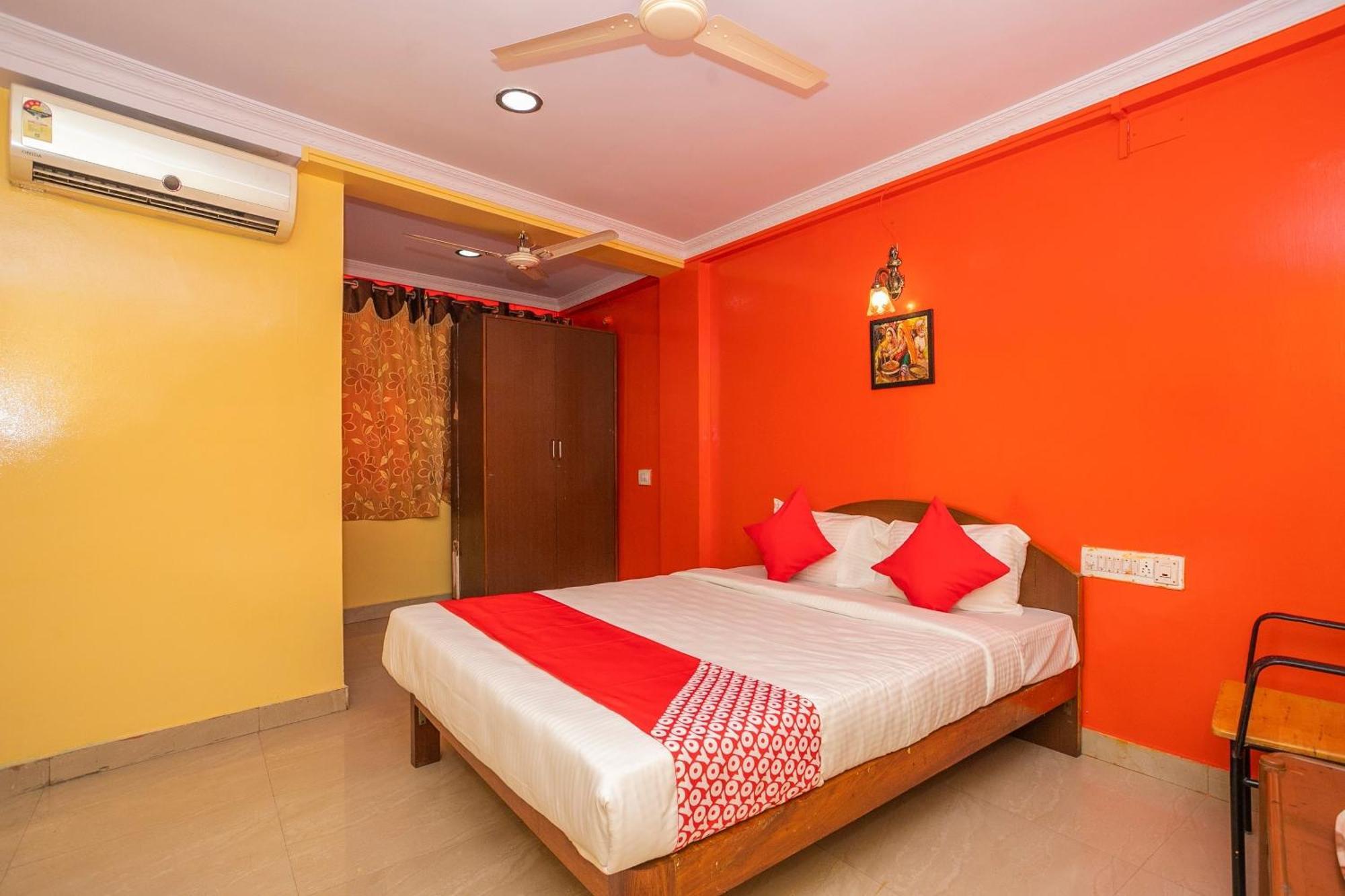 Hotel O Royal Inn Near Iskcon Temple Bangalore Exteriör bild