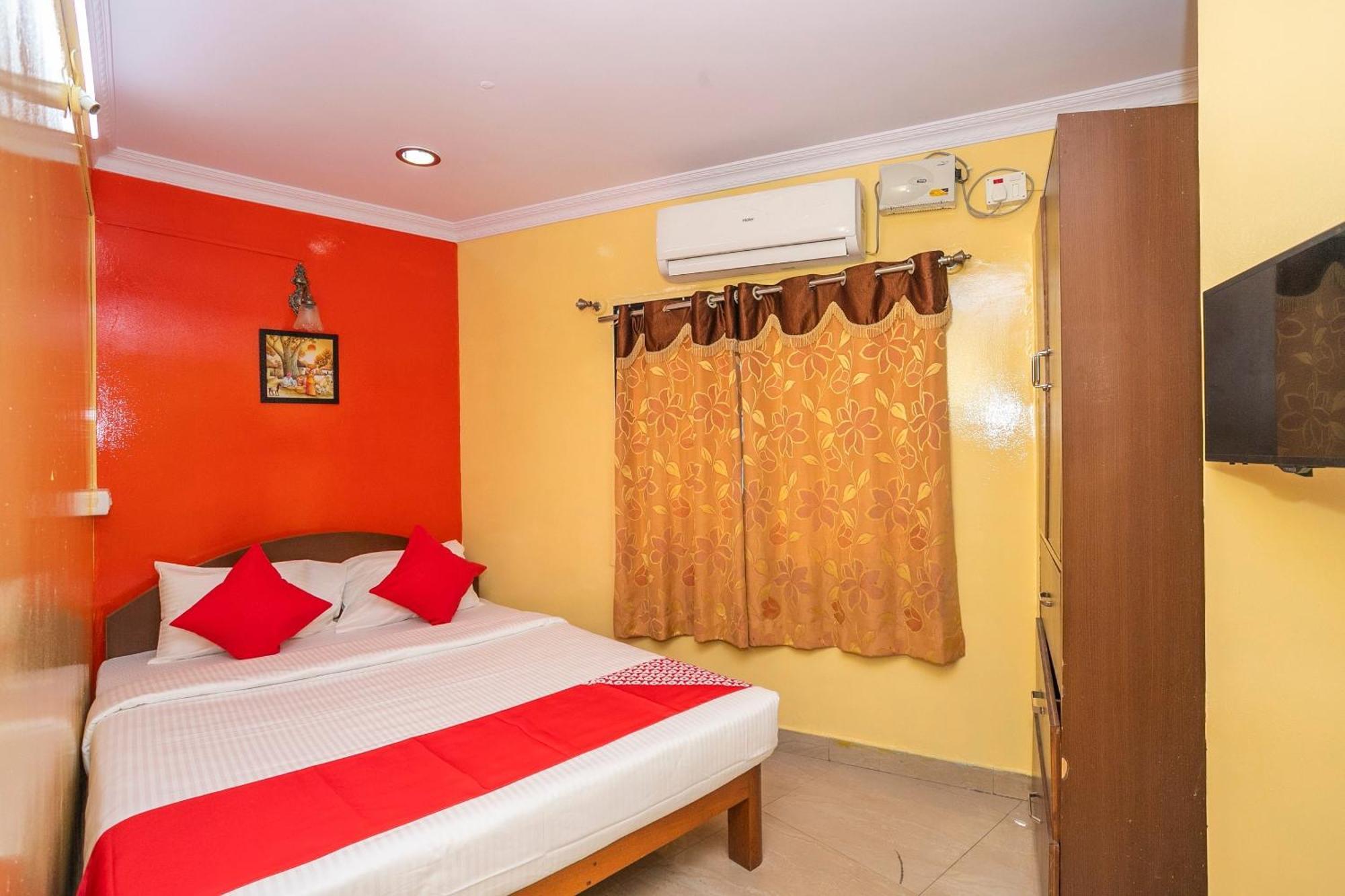 Hotel O Royal Inn Near Iskcon Temple Bangalore Exteriör bild