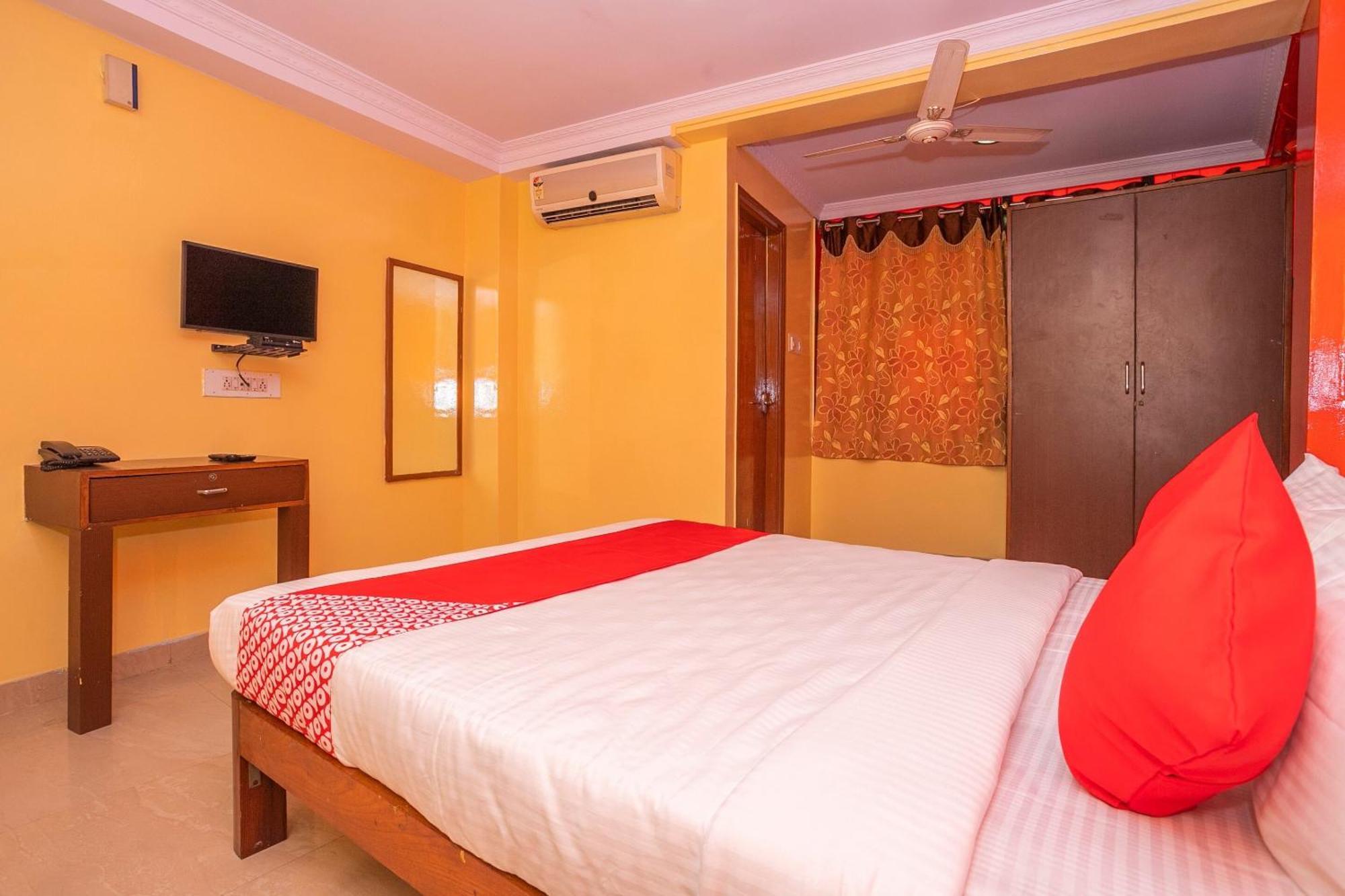 Hotel O Royal Inn Near Iskcon Temple Bangalore Exteriör bild